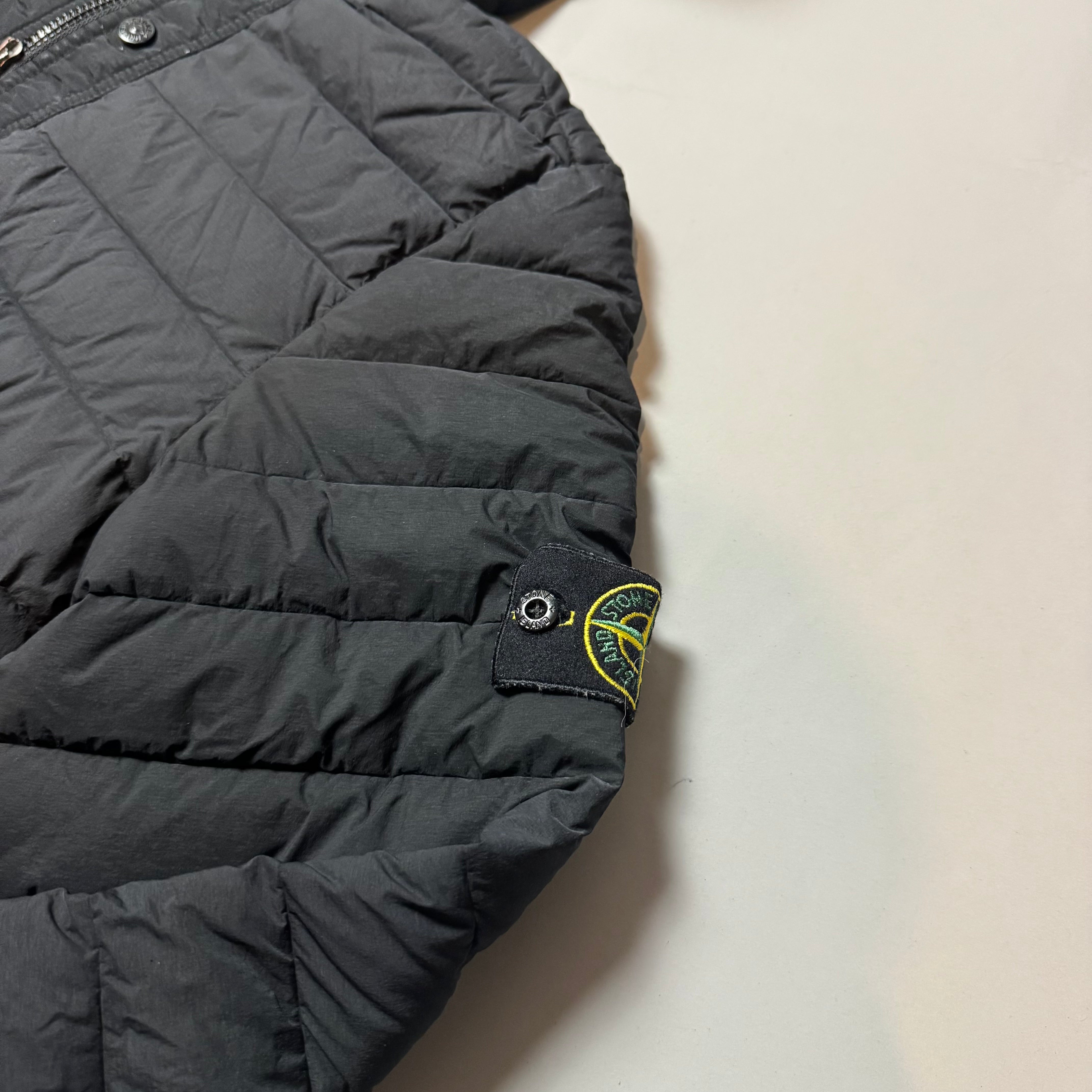 Stone Island Black Loom Woven Down Chambers Stretch Nylon-Tc Jacket - Medium