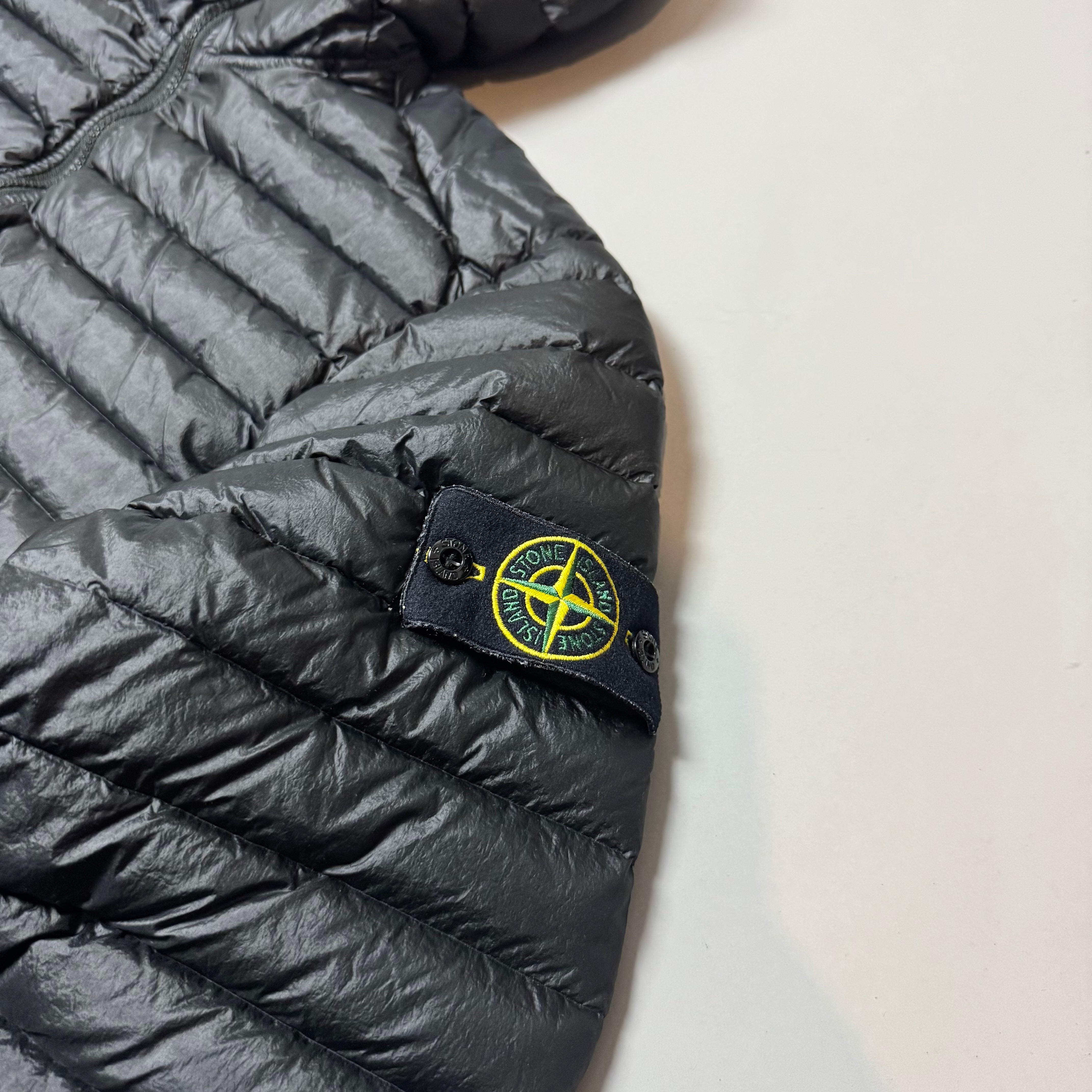Stone Island Black Loom Woven Down Chambers R Nylon Down TC Jacket - Medium