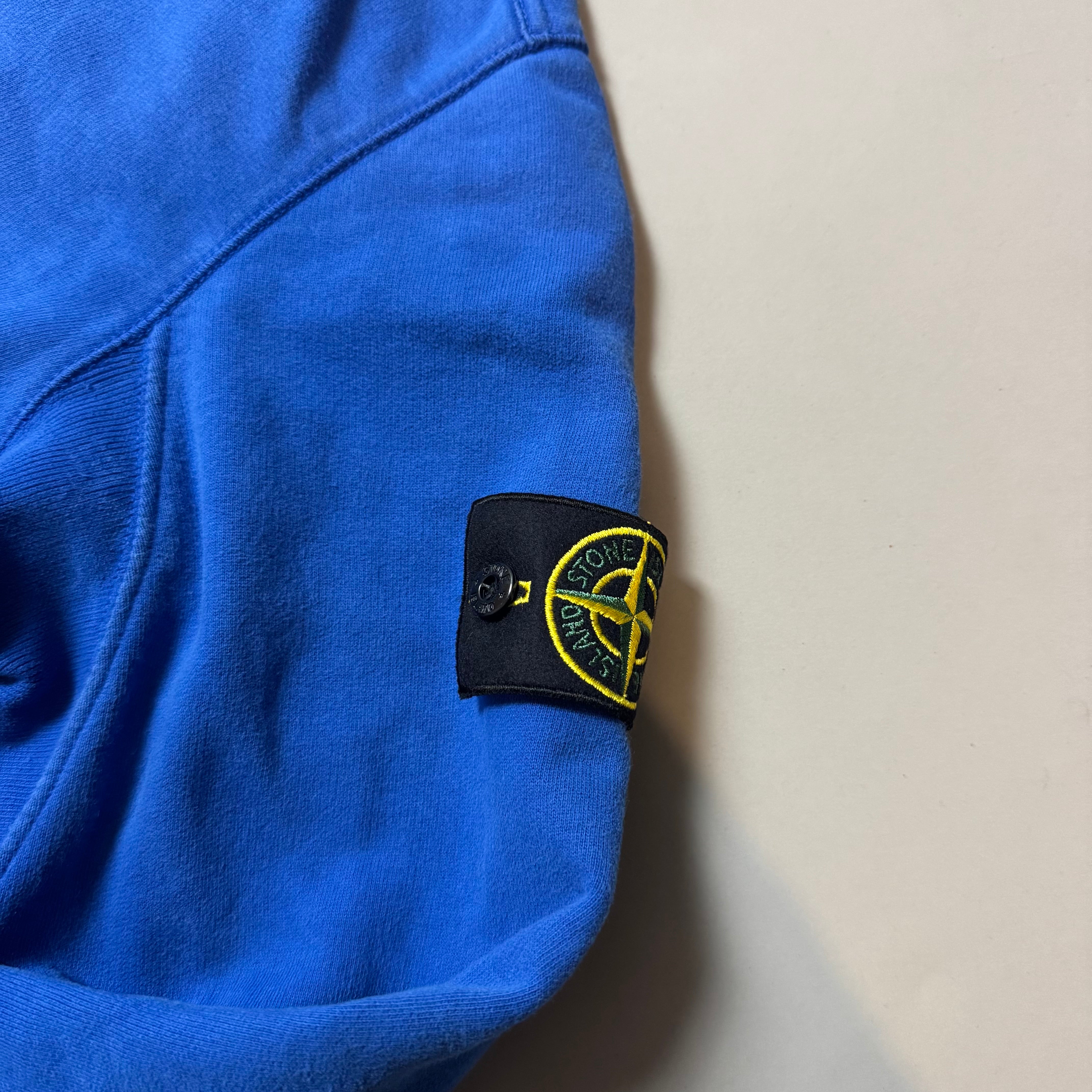 Stone Island Blue Sweatshirt - Medium