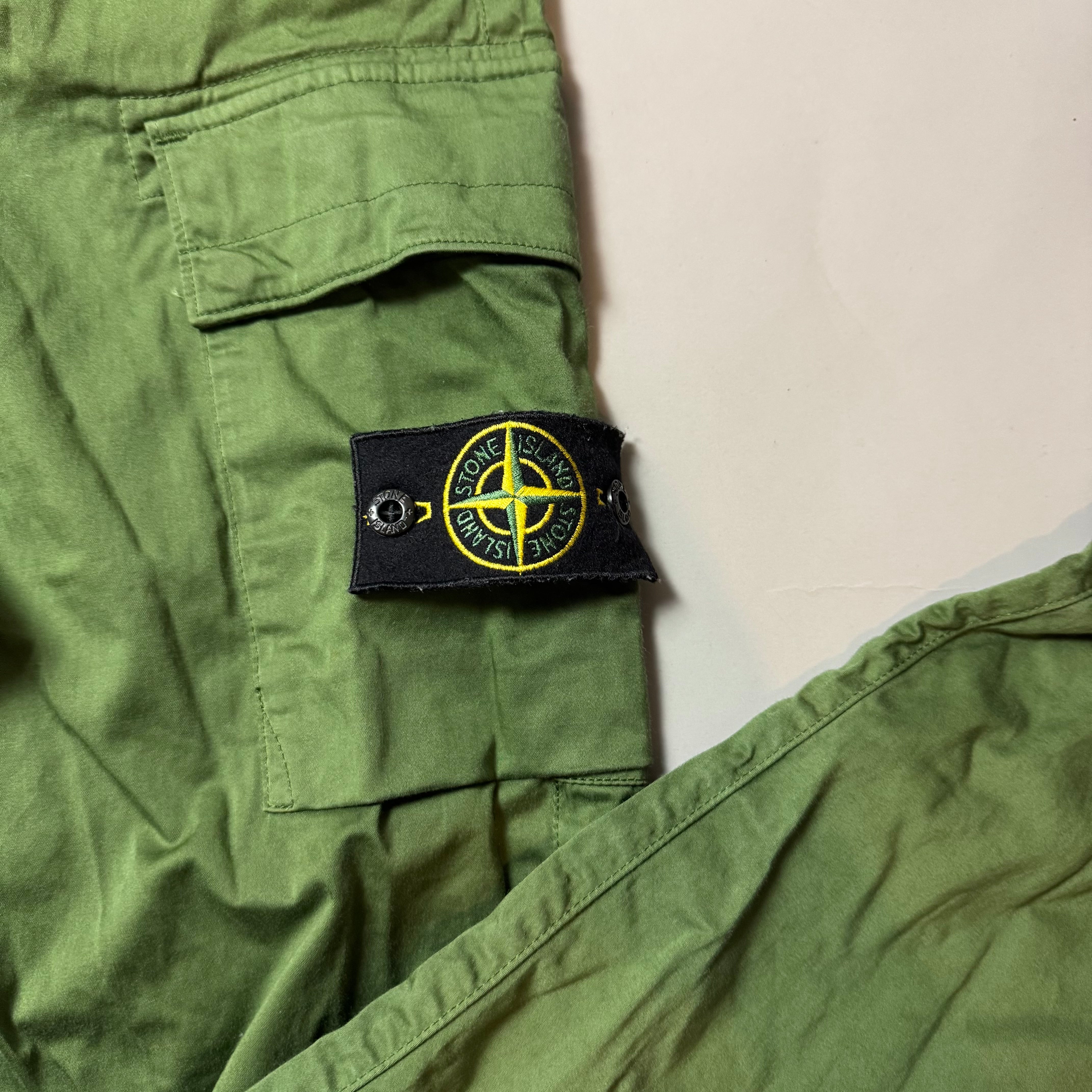 Stone Island Green RE-T Cargo Trousers - W30