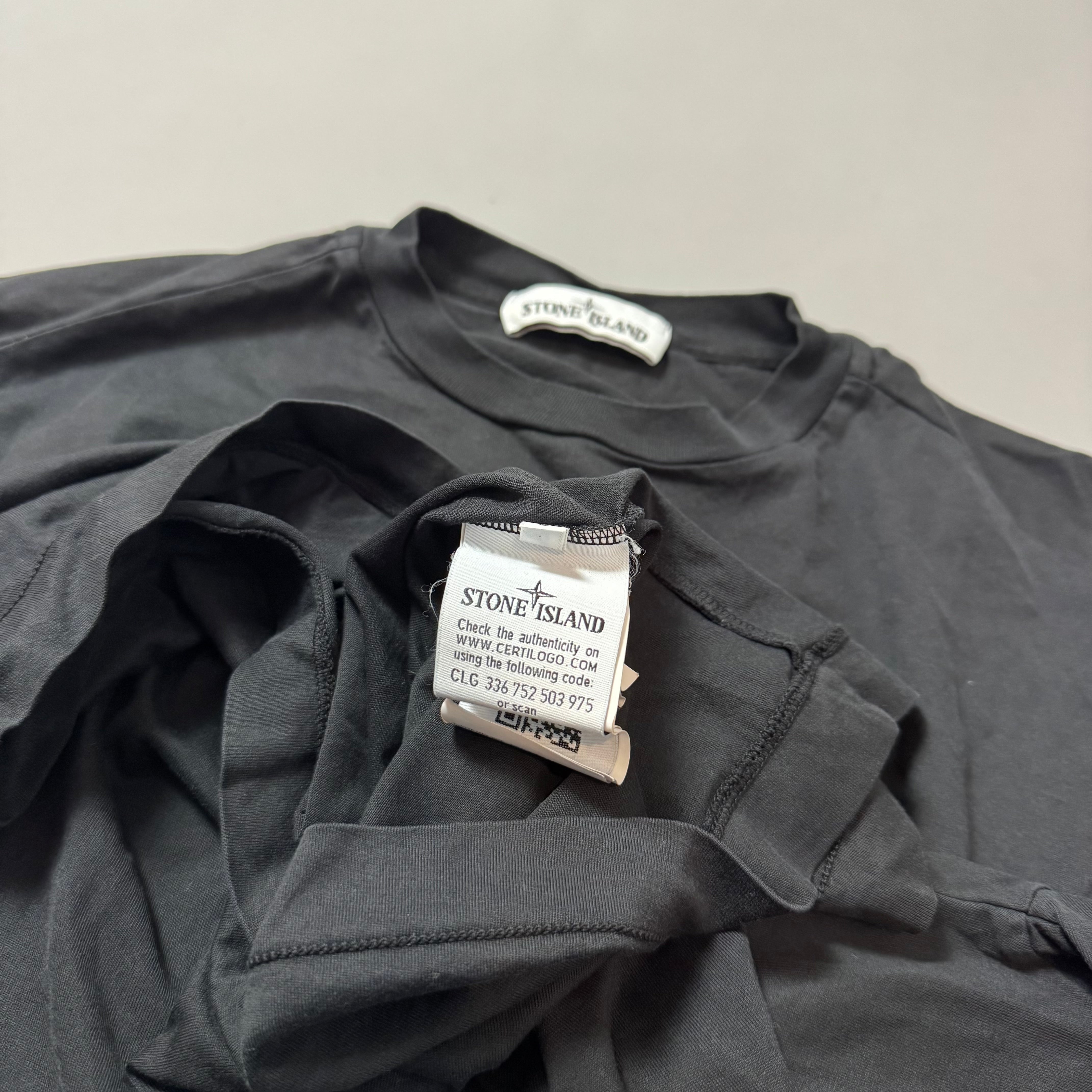 Stone Island Black Plain T-shirt - Small