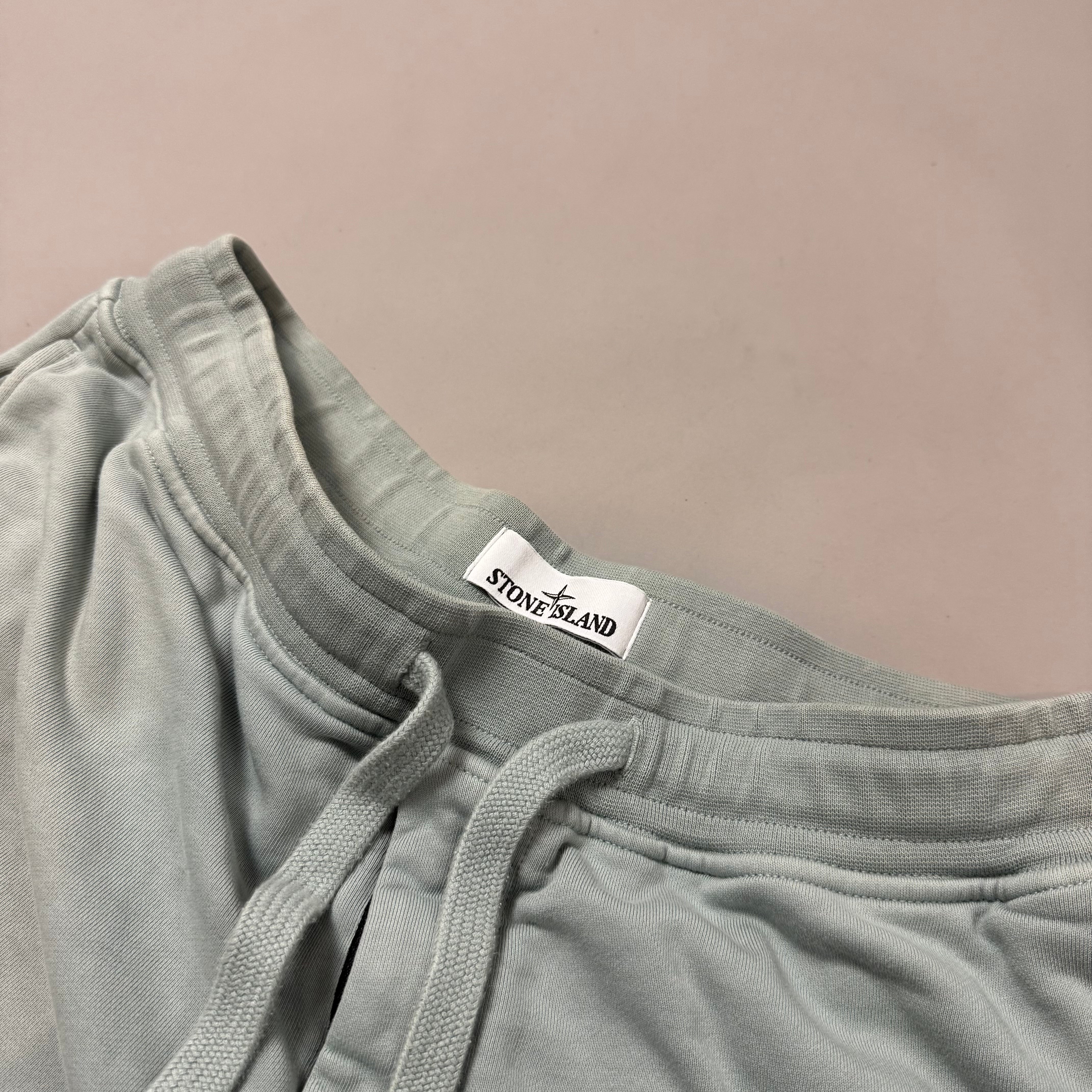 Stone Island Sage Shorts - Medium