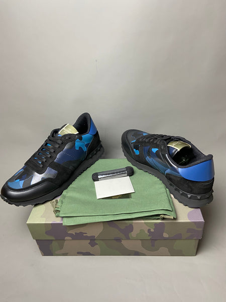 Blue valentino trainers sales